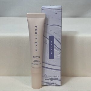 Fenty Skin Blemish Defeat’r BHA Spot-Targeting Gel — Full Size 15 mL